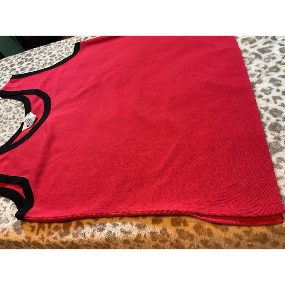 Miss Look Acrylic, Tank Top Size, Extra Large, Red And Black - Picture 2 of 3